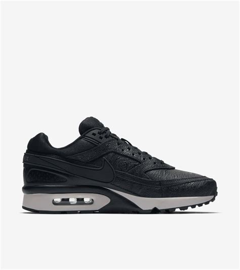 Women's Nike Air Max BW 'Black & Premium Paisley'.